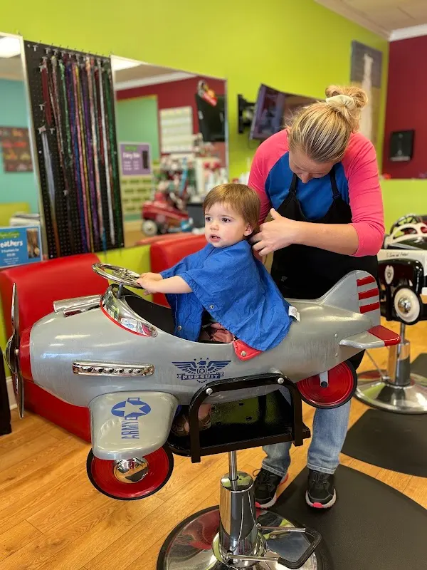 Pigtails & Crewcuts: Haircuts for Kids - Myrtle Beach, SC — Hair salon in Myrtle Beach